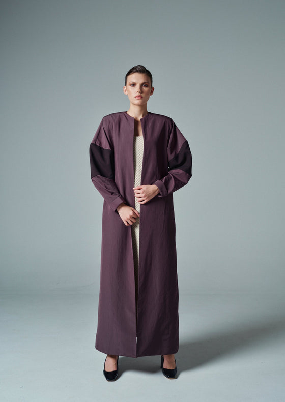 Aubergine Oversized-Sleeve Abaya